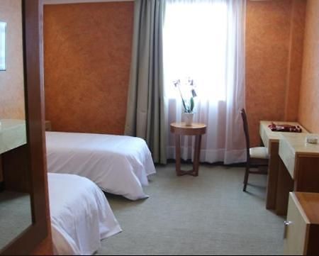 Hotel Beni Hamad Bordj Bou Arreridj ภายนอก รูปภาพ