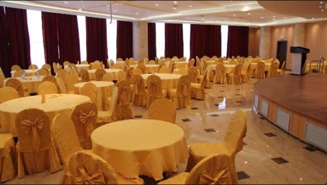 Hotel Beni Hamad Bordj Bou Arreridj ภายนอก รูปภาพ
